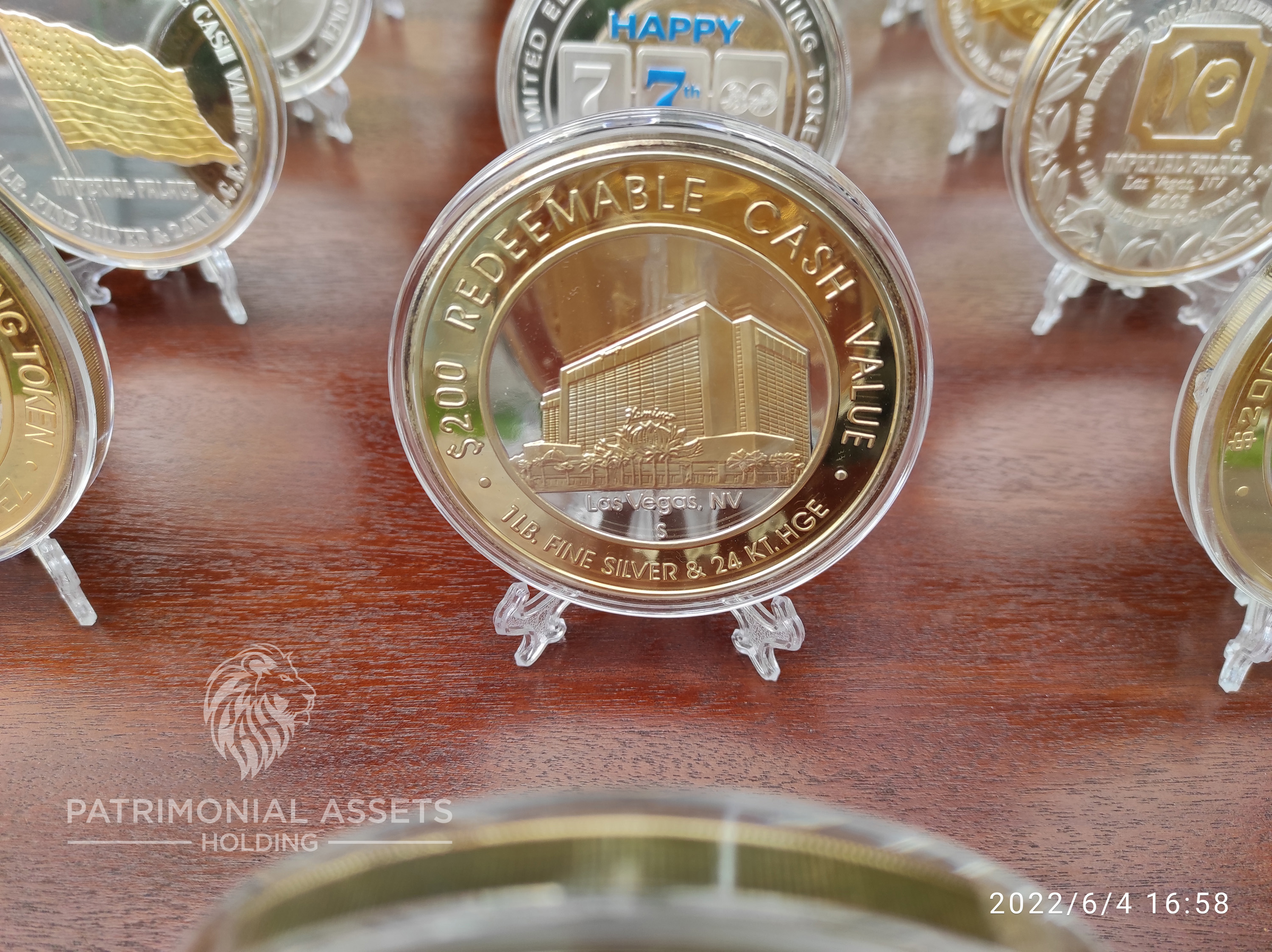 American Flag + Statue of Liberty — 2002 — 24k HGE — Mint S — Serial #0107