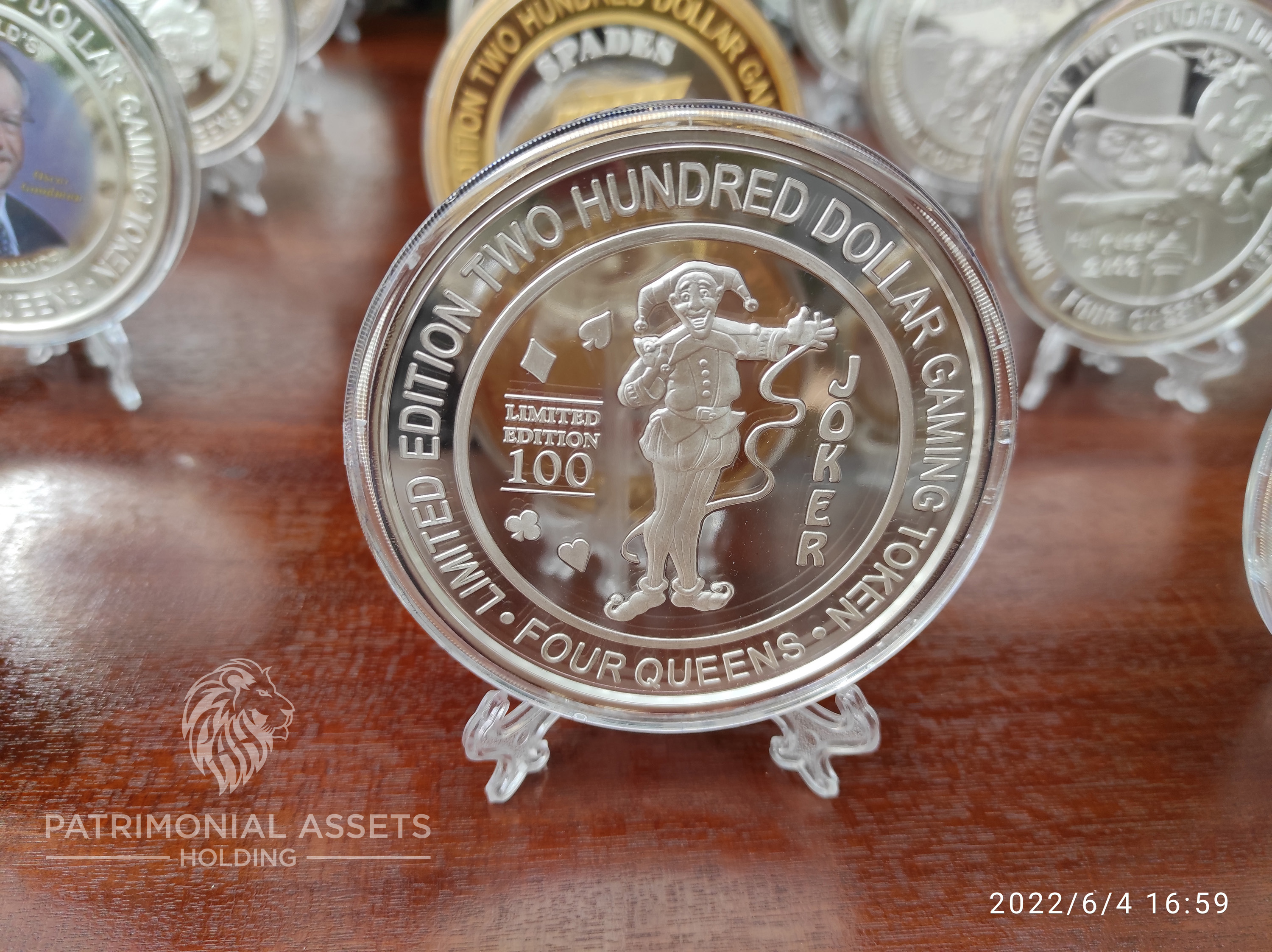 Joker - Limited edition 100 — 2003 — Mint S — Serial #0013