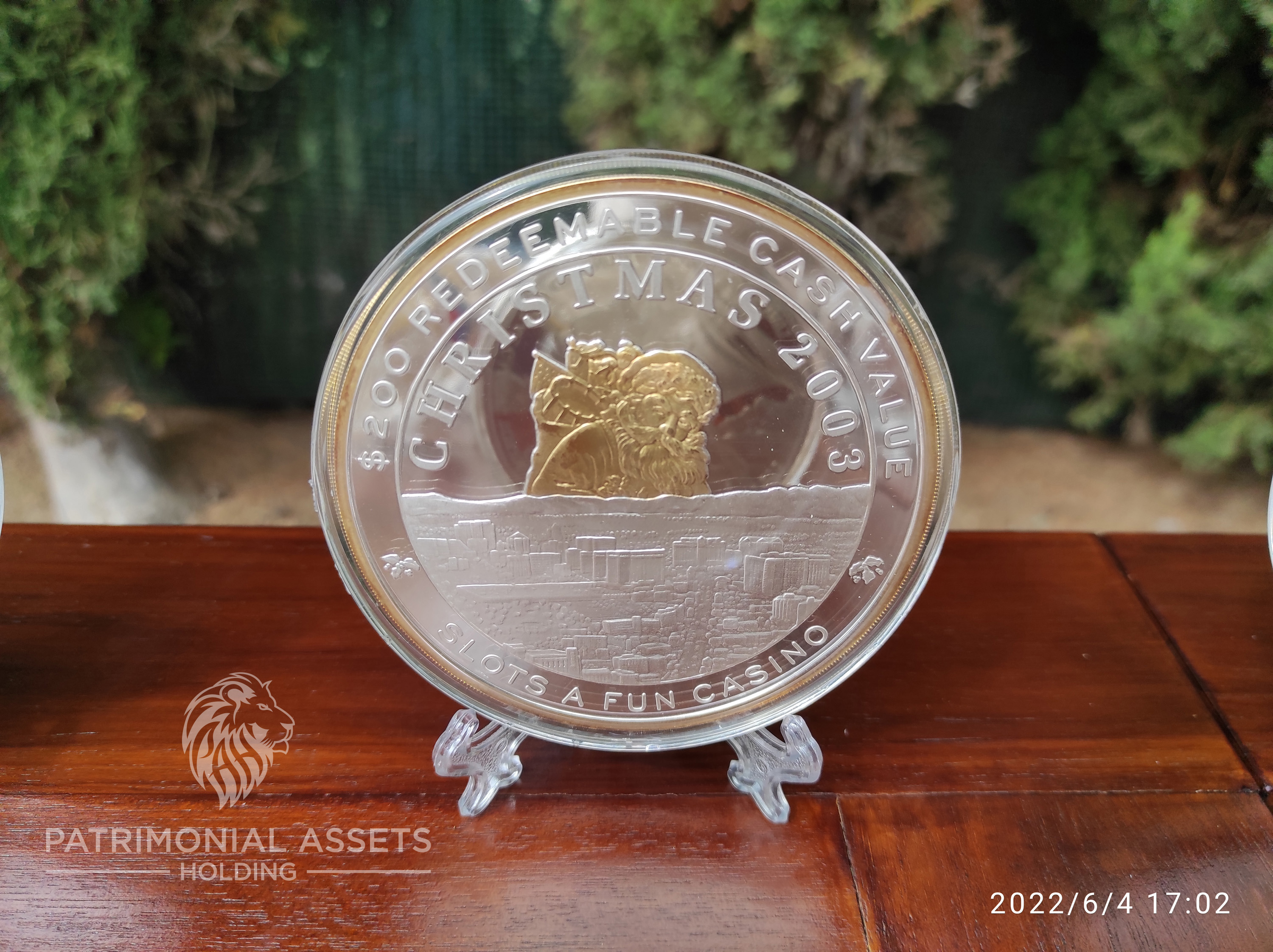 Papa Noel - Christmas 2003 — 2004 — 24k HGE — Mint G — Serial #001