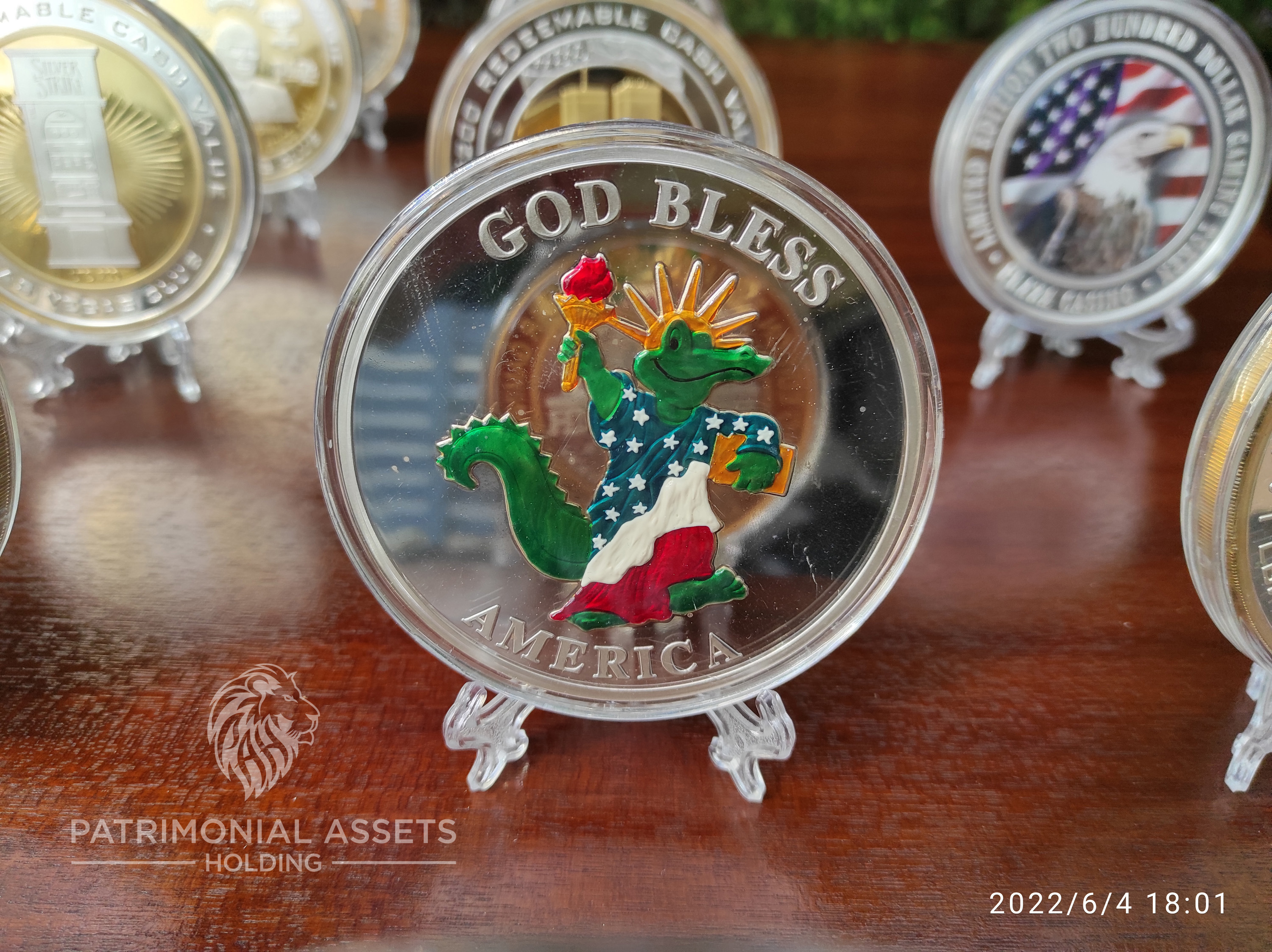 God Bless America (Aligator COLOR) — 2003 — Mint G