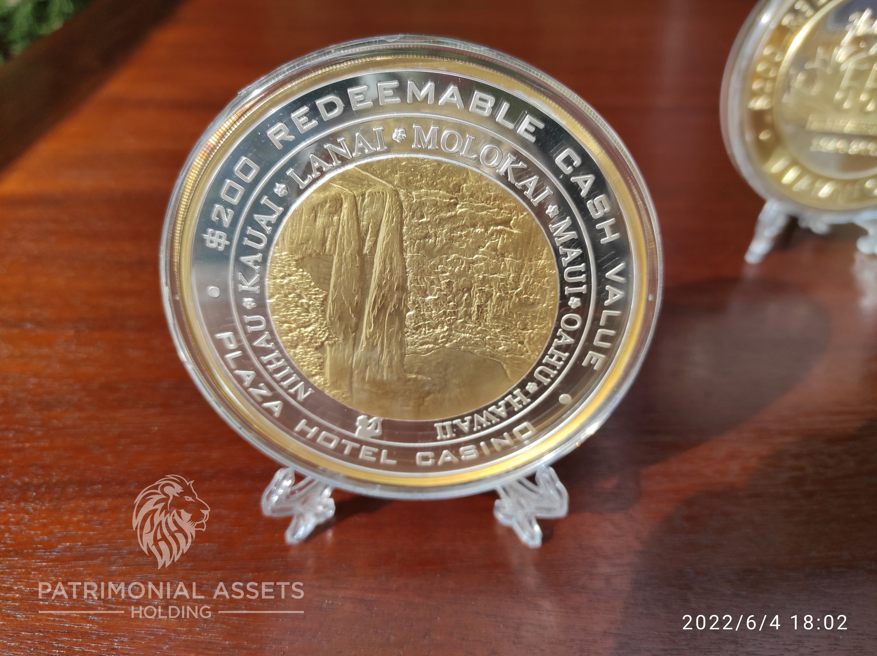 Hawaii - Cascada de agua totalmente Gold — 2003 — 24k HGE — Mint G — Serial #001